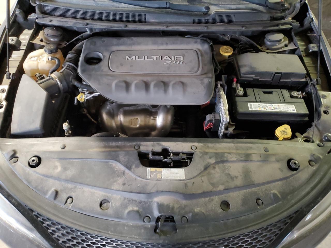 2015 Chrysler 200 VIN 1C3CCCBB9FN657917 Copart auction photo, side / front end damage thumbnail 12