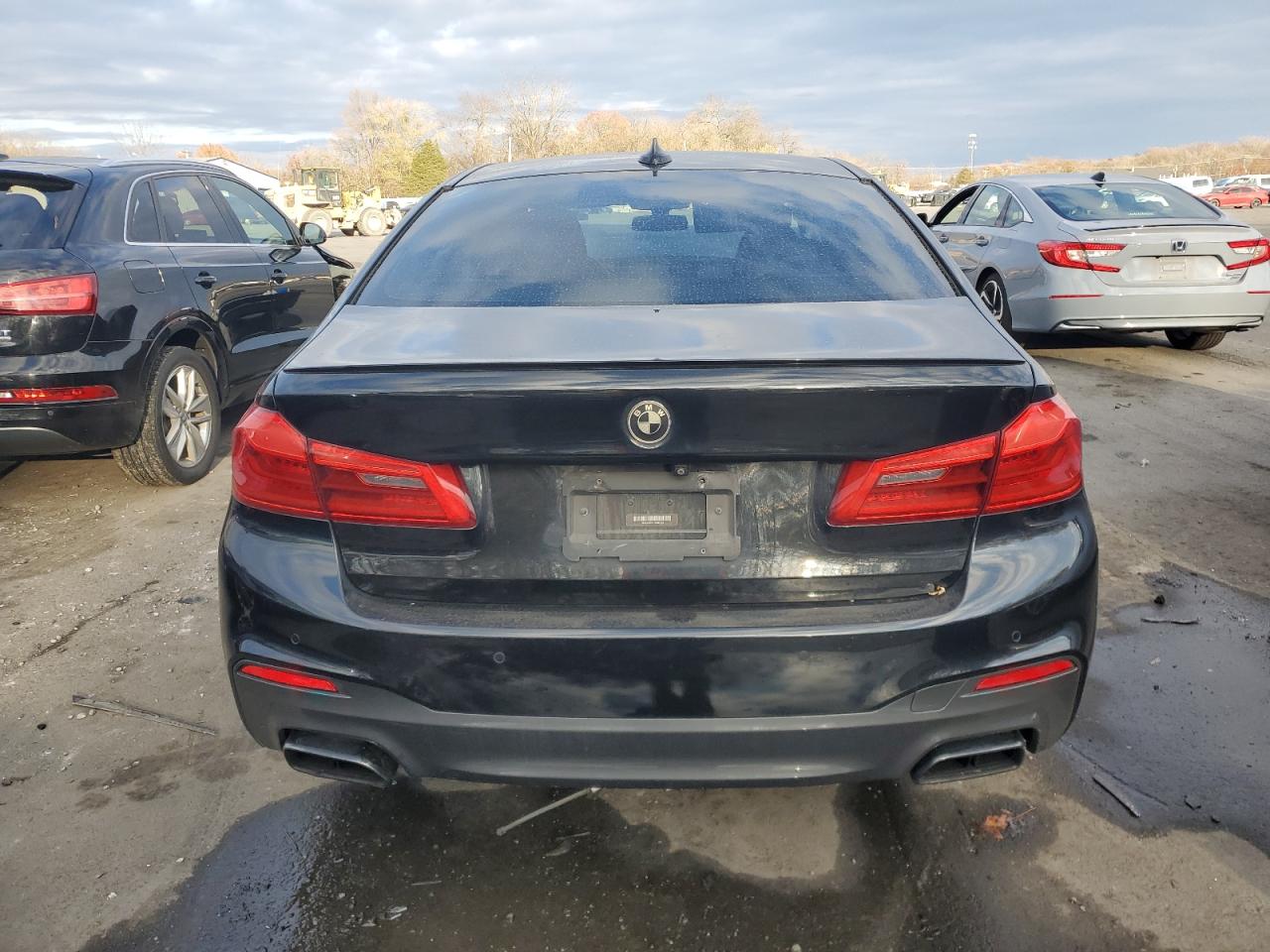 2018 BMW M5 VIN WBAJB9C57JB049127 Copart auction photo, front end damage thumbnail 6