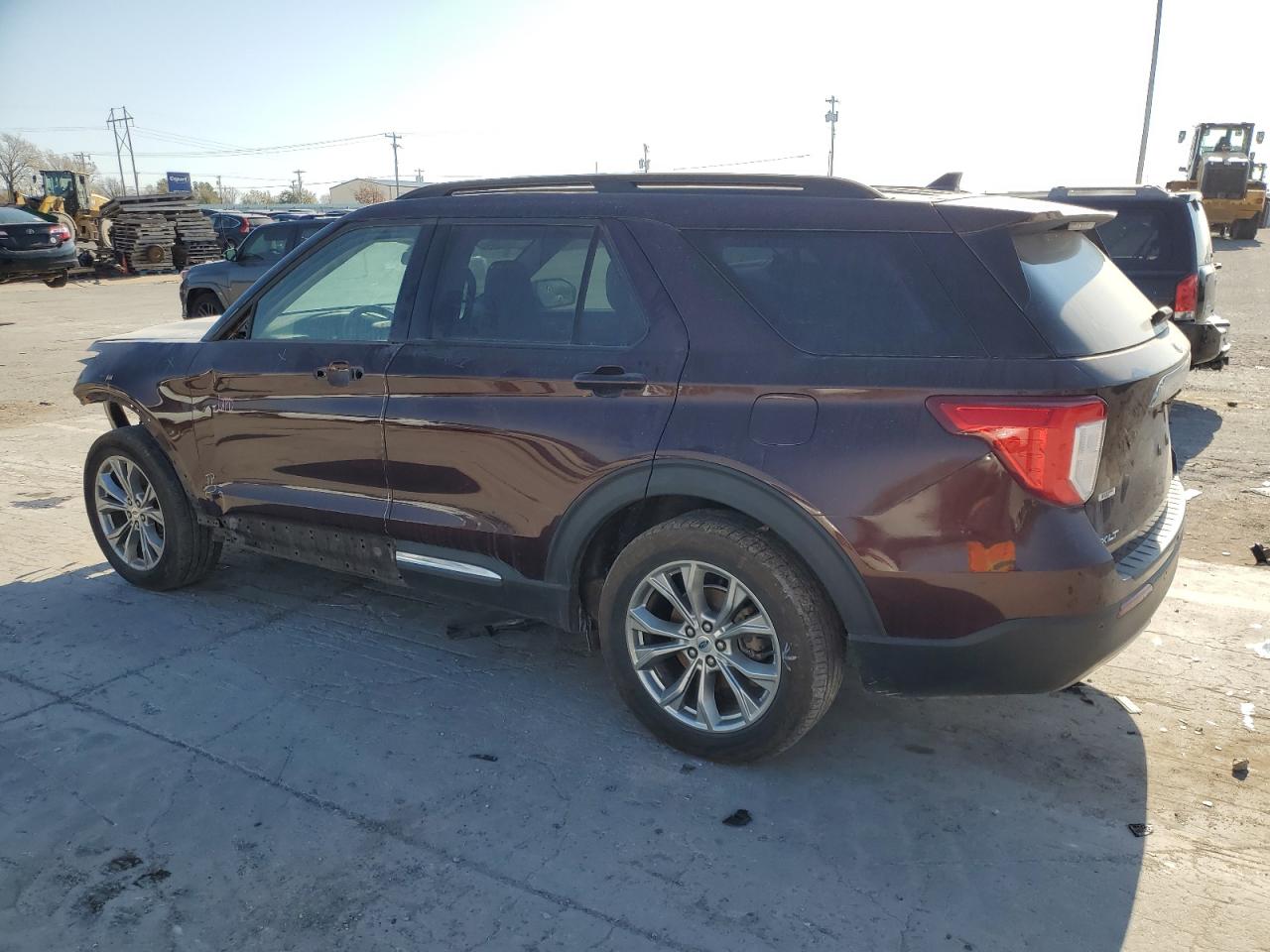 2020 Ford Explorer VIN 1FMSK8DH1LGC08378 Copart auction photo, all over damage thumbnail 2