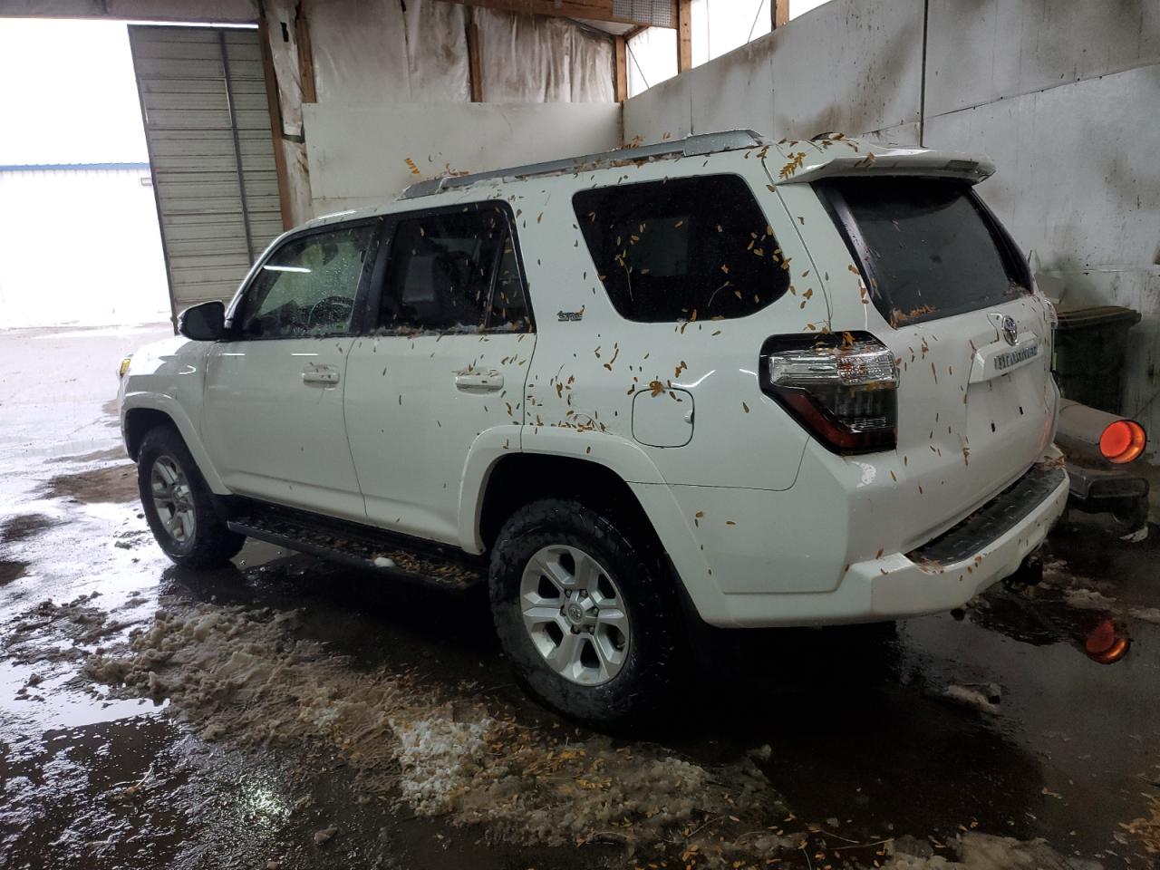 2017 Toyota 4Runner VIN JTEBU5JR6H5480594 Copart auction photo, front end damage thumbnail 2