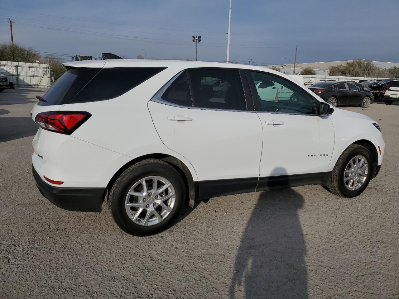 2022 Chevrolet Equinox VIN 2GNAXTEV2N6109989 Copart auction photo, rear end damage thumbnail 3