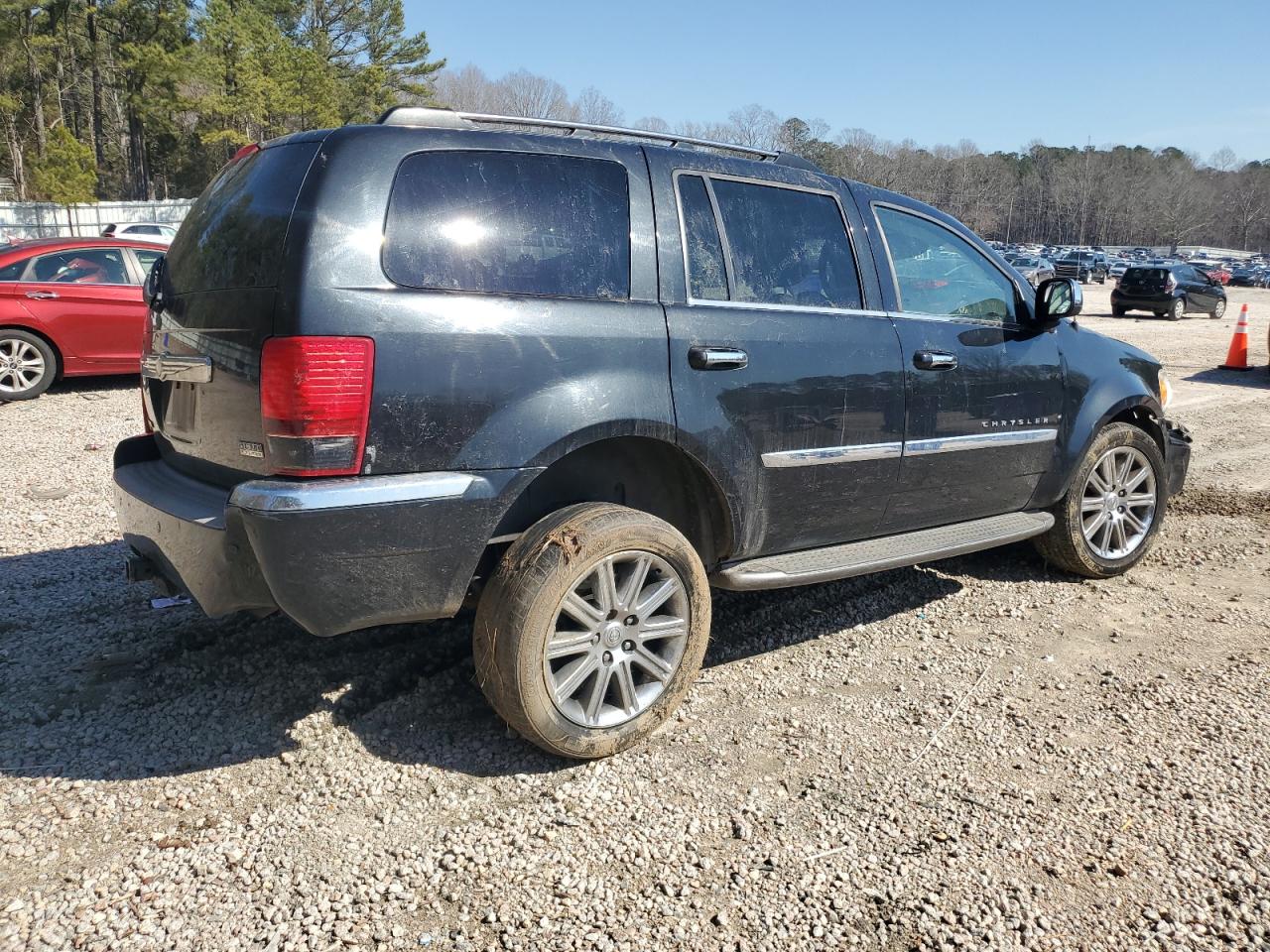 2007 Chrysler Aspen VIN 1A8HX58257F572442 Copart auction photo, front end / side damage thumbnail 3
