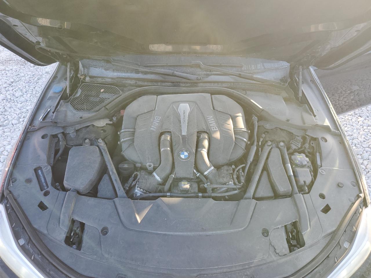 2016 BMW 7er VIN WBA7F2C55GG416673 Copart auction photo, normal wear damage thumbnail 11
