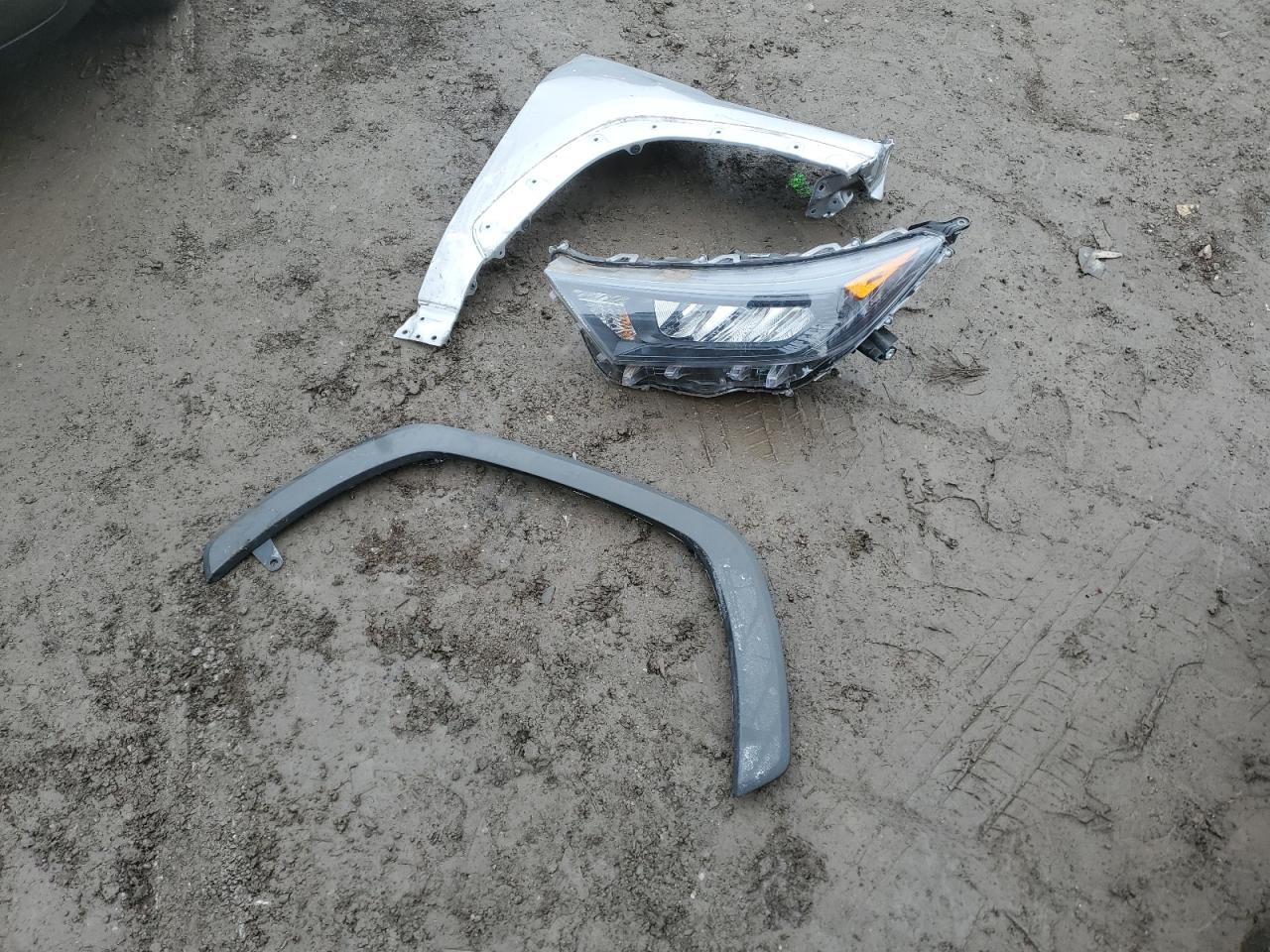 2021 Toyota RAV 4 VIN 2T3G1RFV2MC145546 Copart auction photo, front end damage thumbnail 13