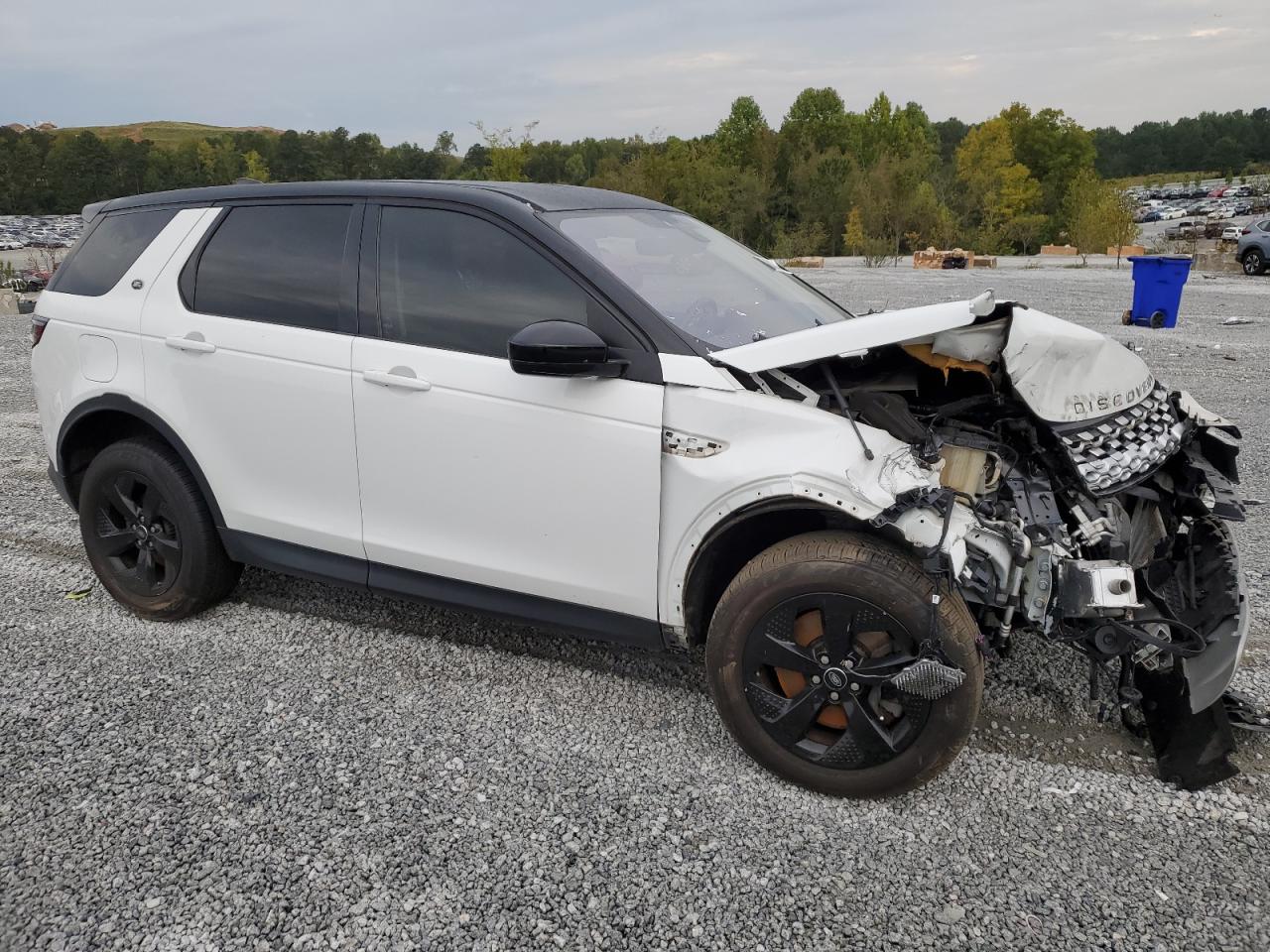 2020 Land Rover Discovery VIN SALCK2FX9LH835827 Copart auction photo, front end / mechanical damage thumbnail 4
