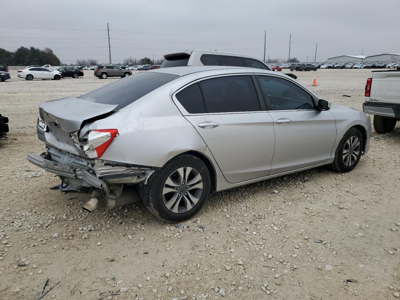2013 Honda Accord VIN 1HGCR2F33DA237079 Copart auction photo, rear end / front end damage thumbnail 3