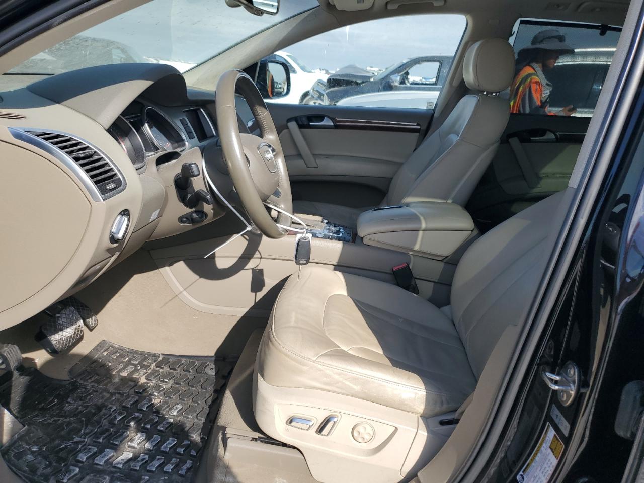 2015 Audi Q7 VIN WA1LMAFE2FD014018 Copart auction photo, undercarriage damage thumbnail 6