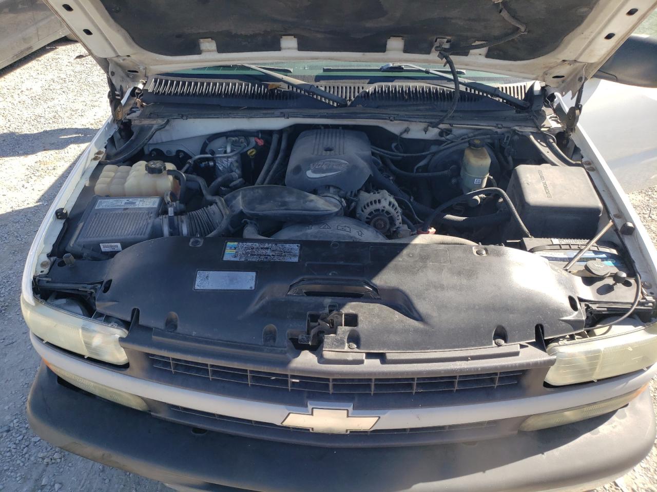 2002 Chevrolet Silverado VIN 1GCEC14V72Z310718 Copart auction photo, front end damage thumbnail 11