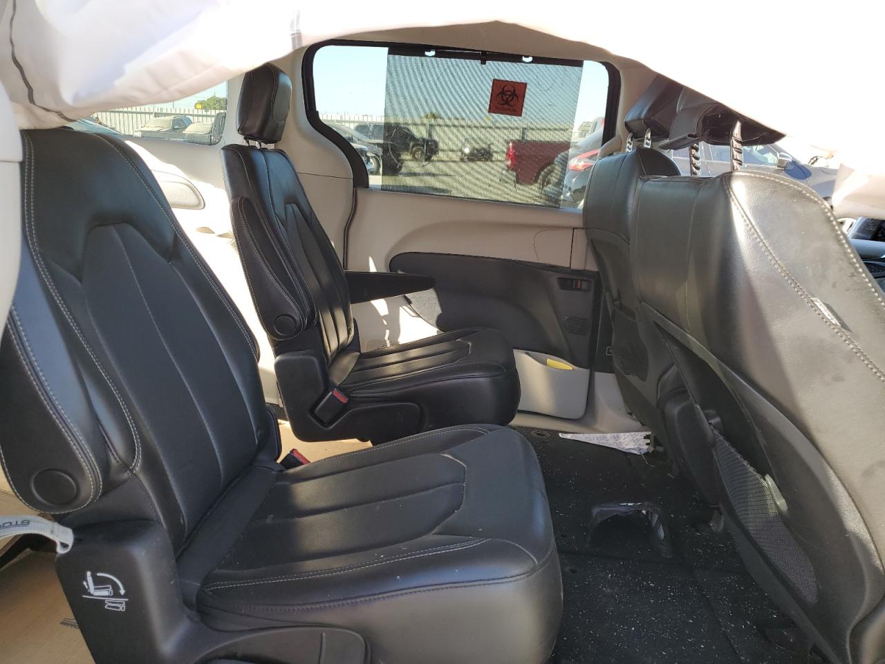 2020 Chrysler Voyager VIN 2C4RC1DG4LR268488 Copart auction photo, front end damage thumbnail 10