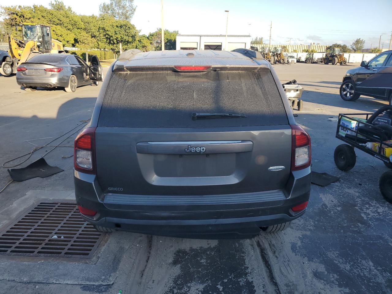 2016 Jeep Compass VIN 1C4NJCEA0GD612868 Copart auction photo, frame damage / front end damage thumbnail 6