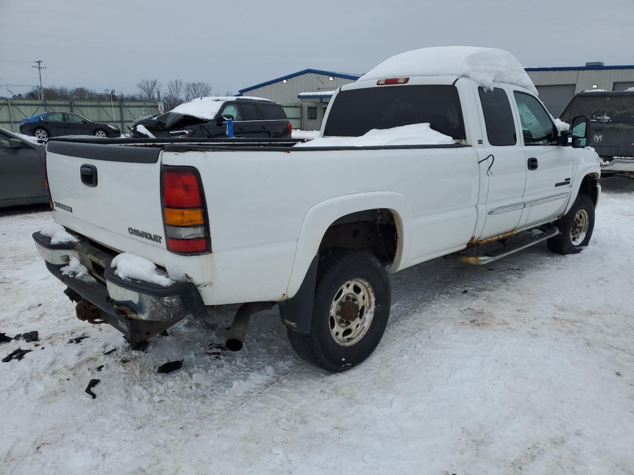 2005 GMC Sierra VIN 1GTHK29265E188143 Copart auction photo, mechanical / minor dent/scratches damage thumbnail 3