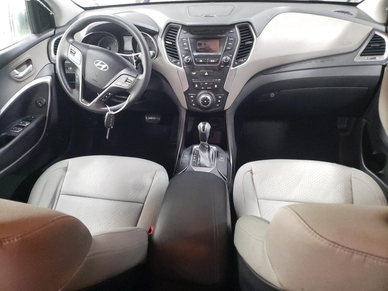 2015 Hyundai Santa Fe VIN 5XYZU3LB0FG283853 Copart auction photo, side / rear end damage thumbnail 8