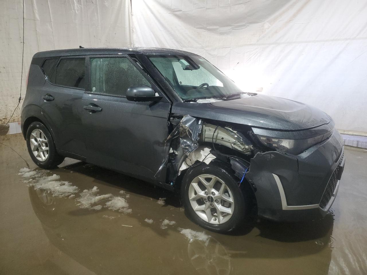 2024 KIA Soul VIN KNDJ23AU5R7914265 Copart auction photo, front end / side damage thumbnail 4
