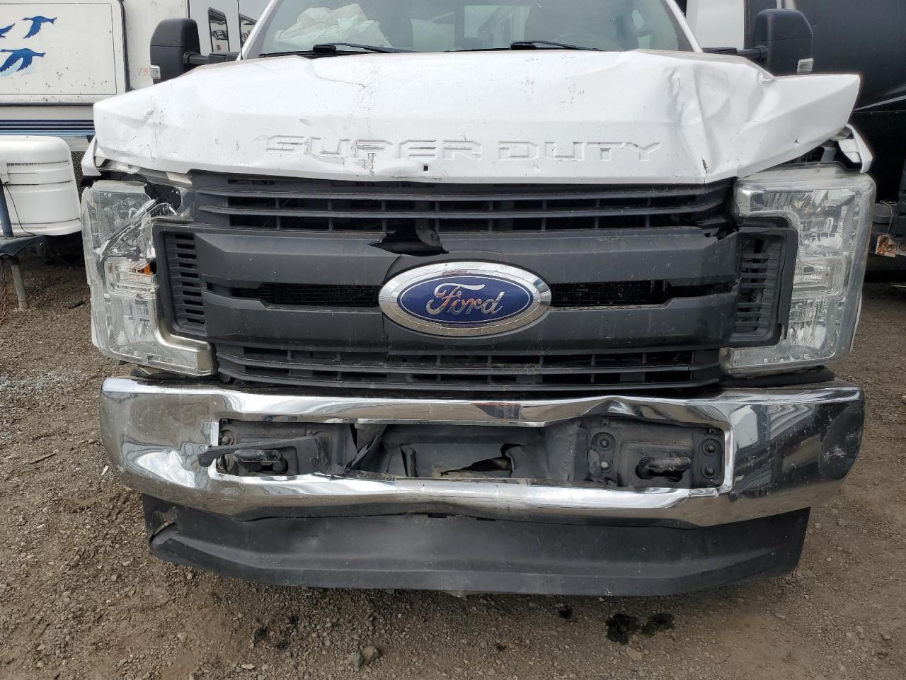 2017 Ford F350 VIN 1FT8W3BT6HEB71148 Copart auction photo, front end damage thumbnail 11