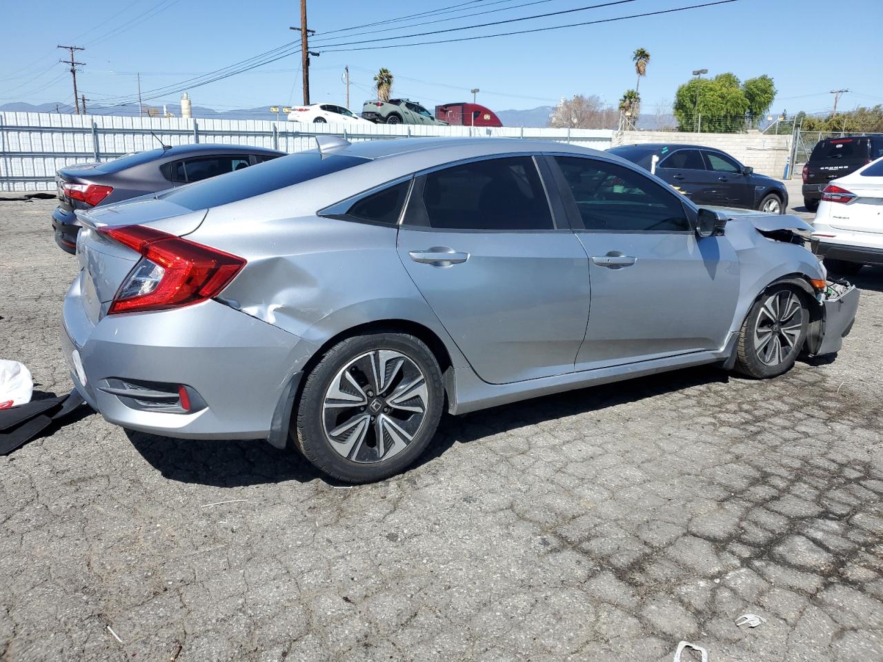 2018 Honda Civic VIN JHMFC1F3XJX011488 Copart auction photo, front end / rear end damage thumbnail 3