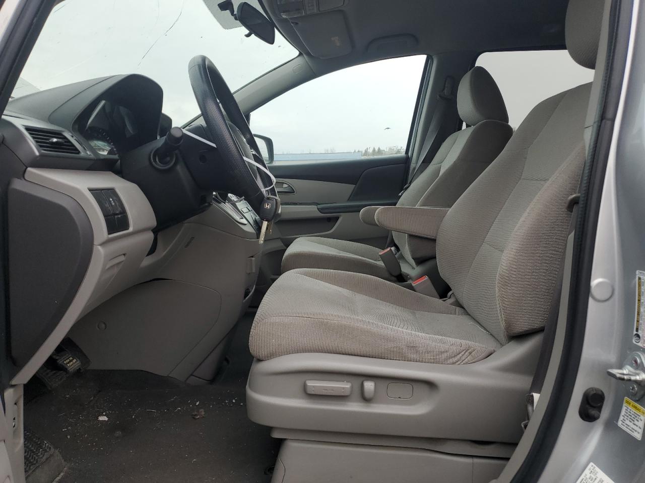 2011 Honda Odyssey VIN 5FNRL5H23BB029630 Copart auction photo, rear end / front end damage thumbnail 7