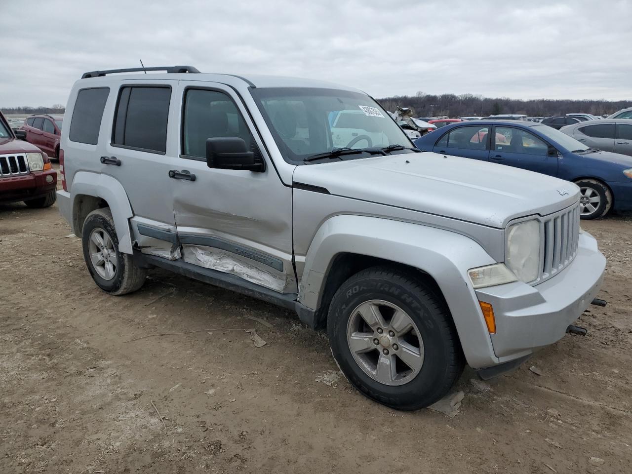 2009 Jeep Liberty (North America) VIN 1J8GN28K49W554100 Copart auction photo, side damage thumbnail 4