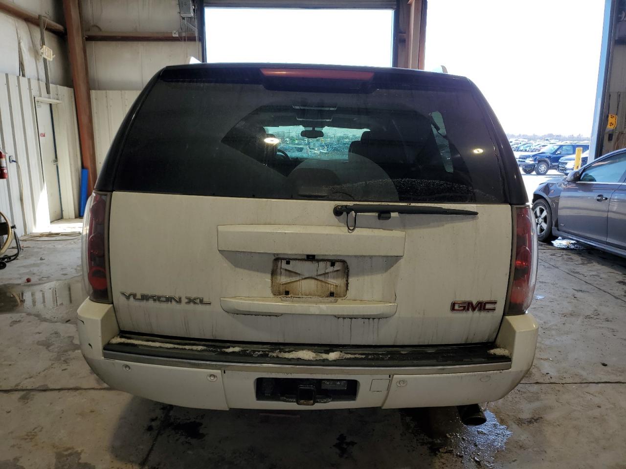 2014 GMC Yukon VIN 1GKS2MEF0ER158546 Copart auction photo, front end damage thumbnail 6