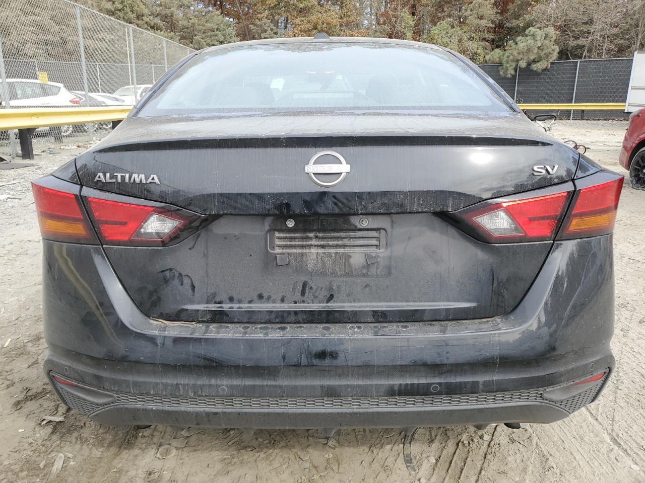 2024 Nissan Altima VIN 1N4BL4DV3RN320075 Copart auction photo, vandalism damage thumbnail 6