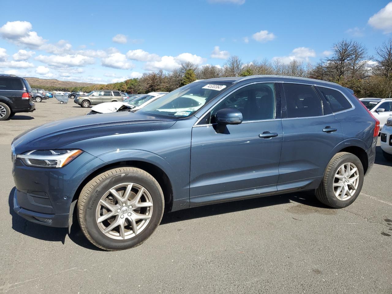 2019 Volvo XC60 VIN LYV102RK5KB316195