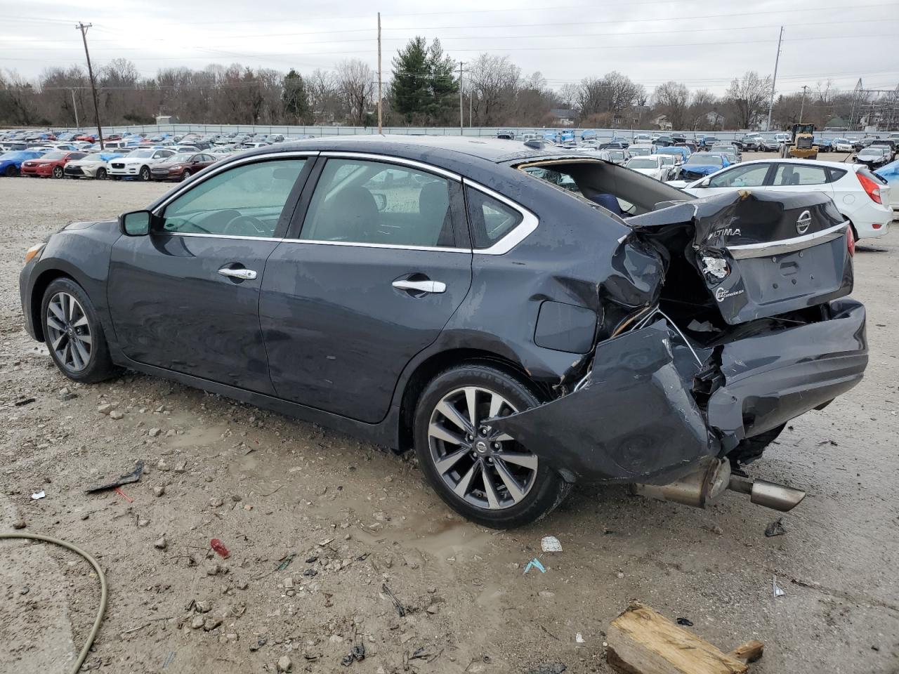 2017 Nissan Altima VIN 1N4AL3AP2HC279220 Copart auction photo, rear end damage thumbnail 2