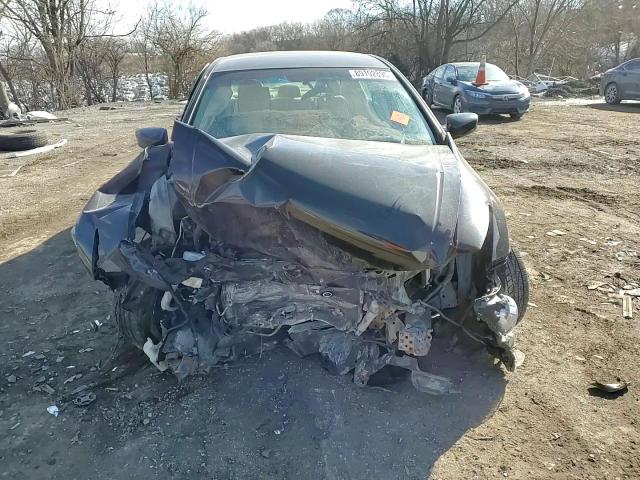 2011 Honda Accord VIN 1HGCP2F39BA047371 Copart auction photo, front end / minor dent/scratches damage thumbnail 11