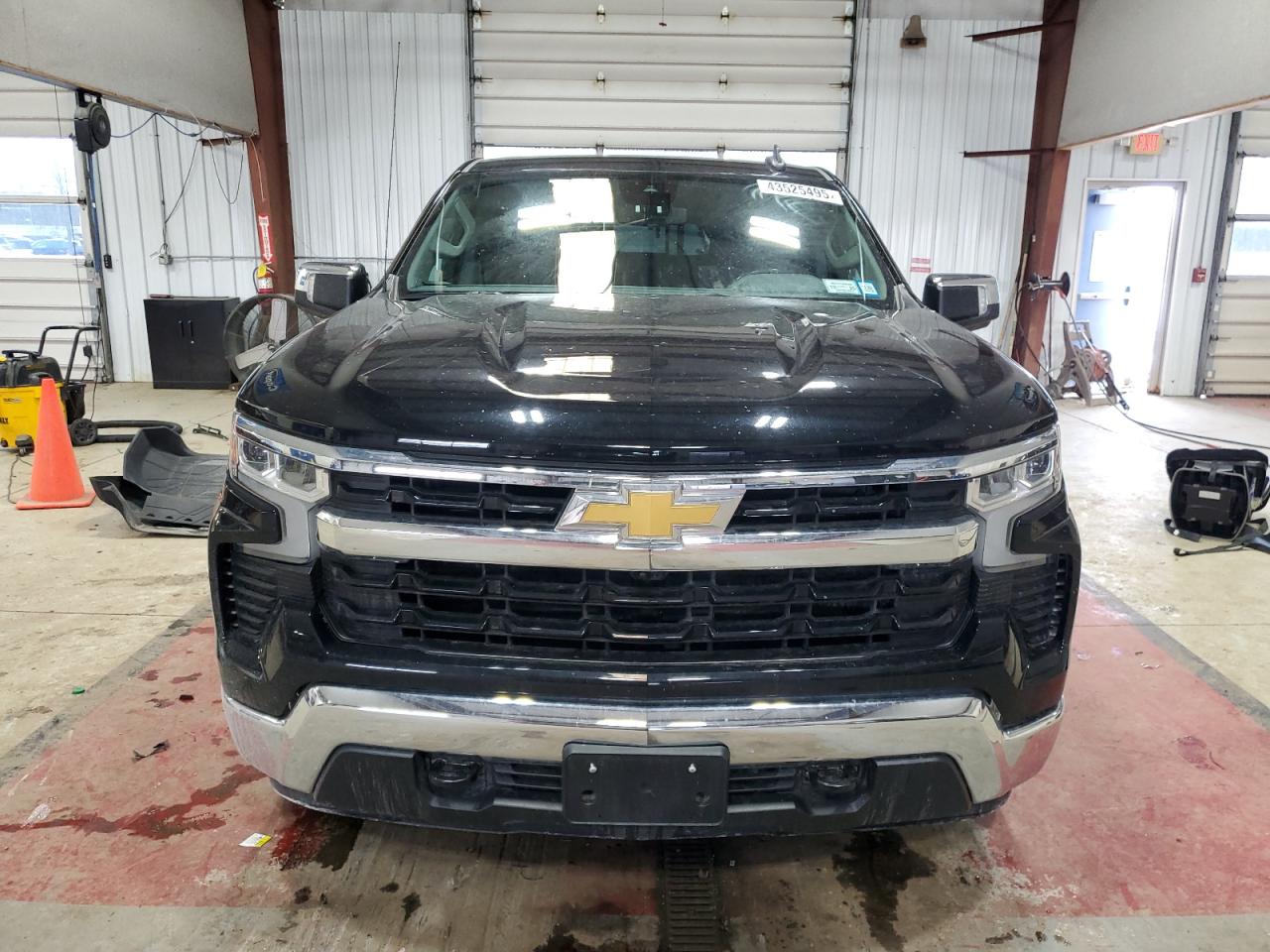 2022 Chevrolet Silverado VIN 3GCPDDEK8NG606864 Copart auction photo, all over damage thumbnail 5