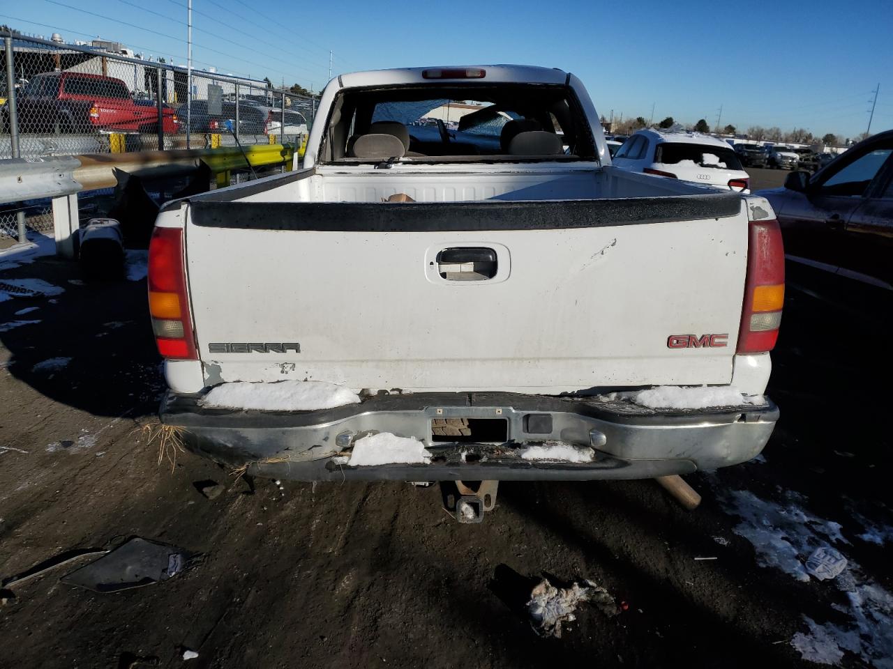 2000 GMC Sierra VIN 2GTEK19T2Y1242873 Copart auction photo, all over damage thumbnail 6