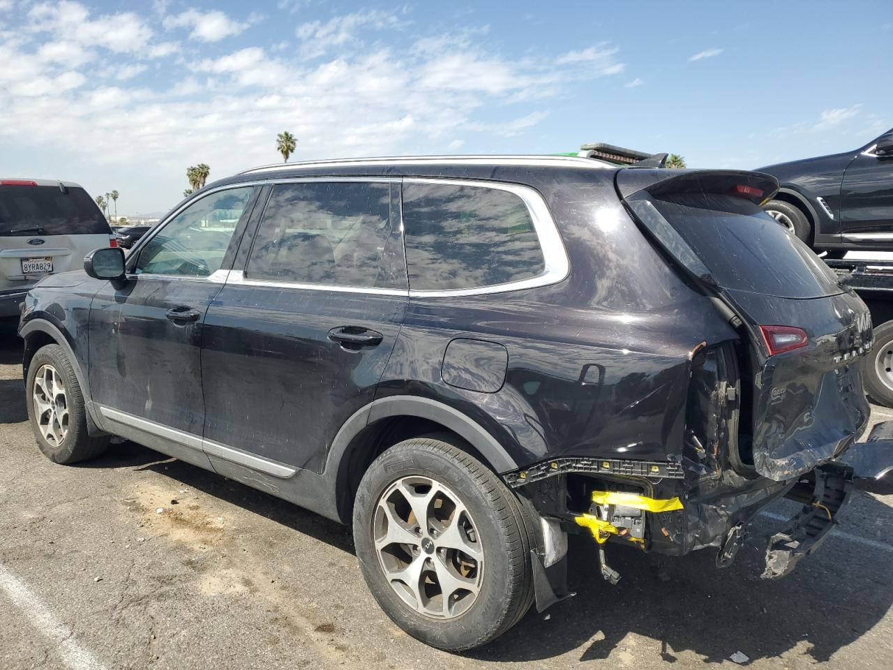 2022 KIA Telluride VIN 5XYP34HC2NG204313 Copart auction photo, front end / rear end damage thumbnail 2