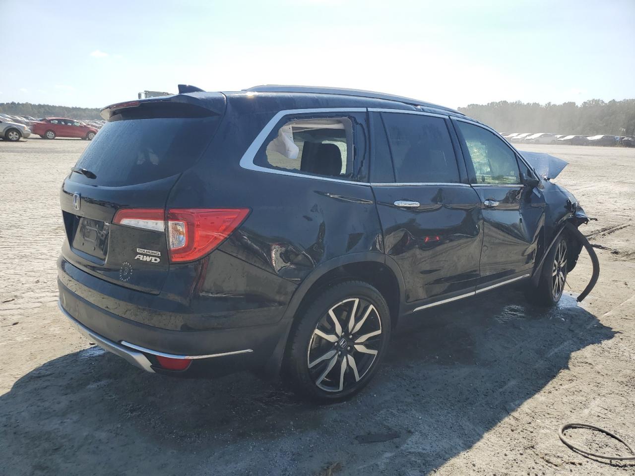 2020 Honda Pilot VIN 5FNYF6H90LB057330 Copart auction photo, all over damage thumbnail 3