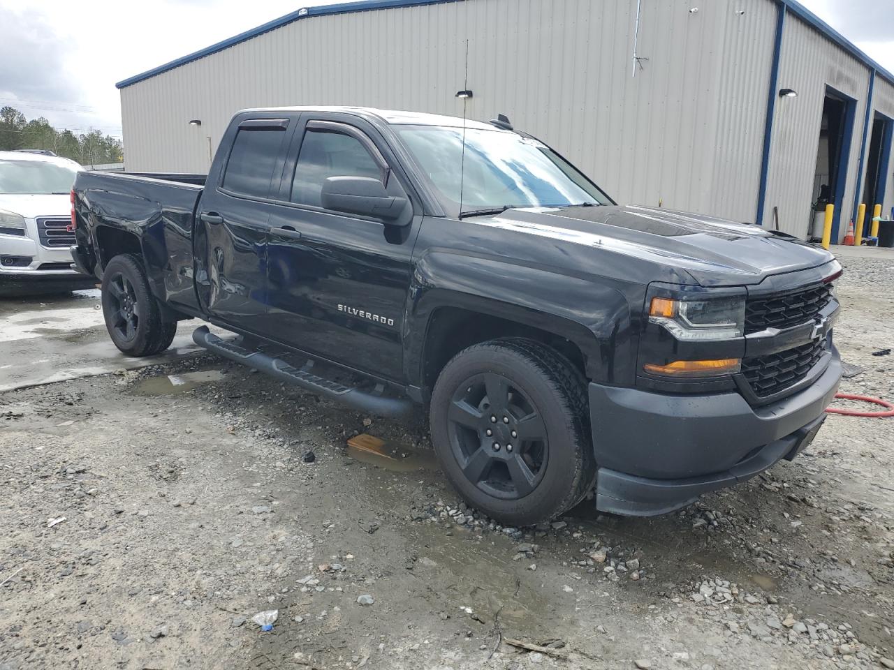 2018 Chevrolet Silverado VIN 1GCRCNEC2JZ249427 Copart auction photo, side damage thumbnail 4