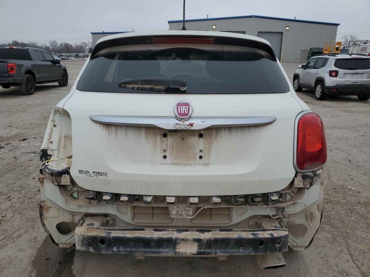 2017 Fiat 500 VIN ZFBCFXDB4HP615415 Copart auction photo, side / rear end damage thumbnail 6