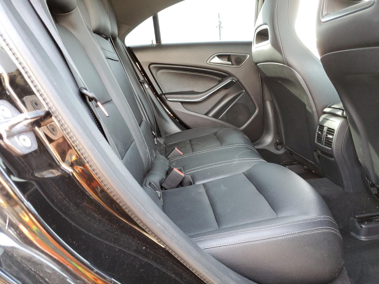 2019 Mercedes-Benz CLA-klasse VIN WDDSJ4EBXKN699253 Copart auction photo, rear end / front end damage thumbnail 10