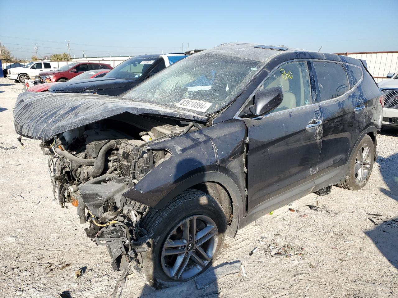 2018 Hyundai Santa Fe VIN 5XYZT3LB1JG545388