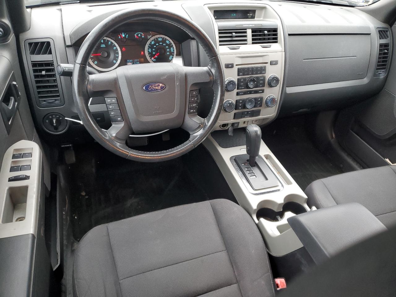 2012 Ford Escape VIN 1FMCU0D79CKB82181 Copart auction photo, rear end / minor dent/scratches damage thumbnail 8
