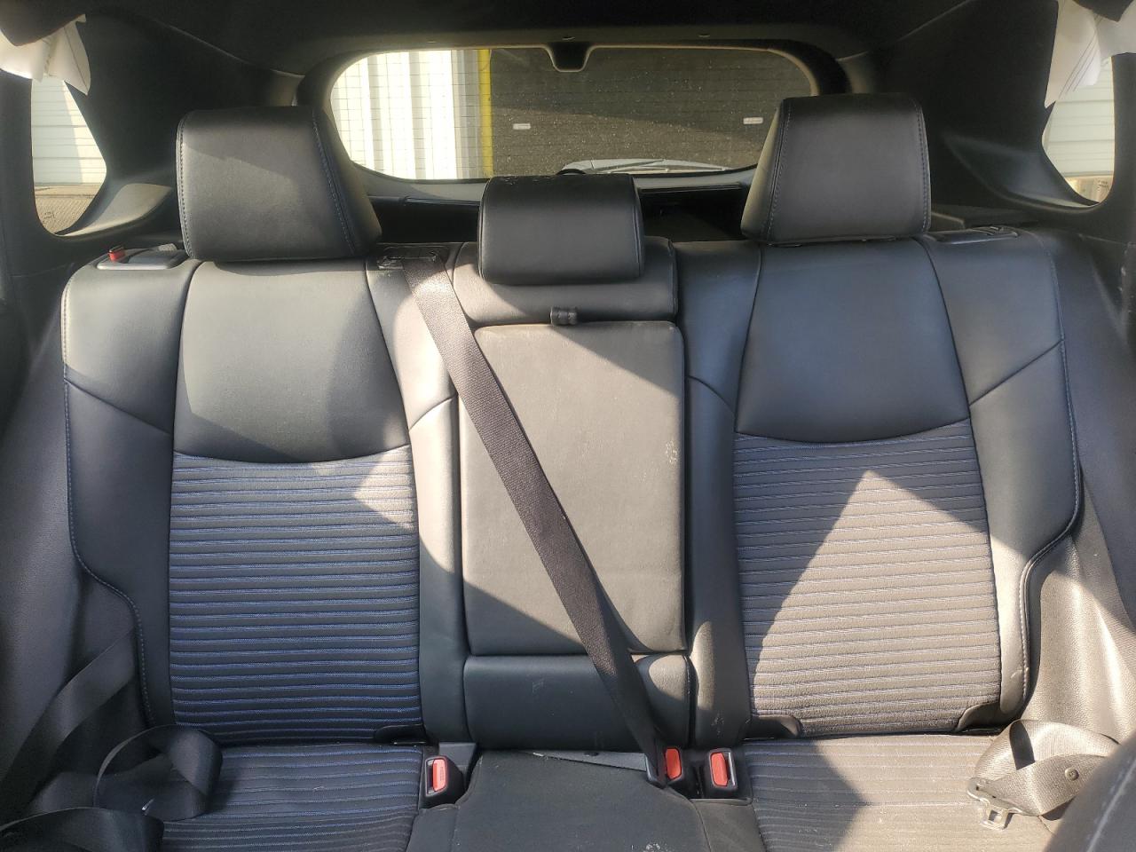2021 Toyota RAV 4 VIN 2T3E6RFV9MW024973 Copart auction photo, all over / minor dent/scratches damage thumbnail 10