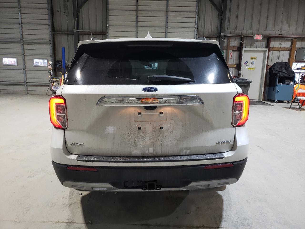 2022 Ford Explorer VIN 1FMSK8DH0NGB34874 Copart auction photo, front end / minor dent/scratches damage thumbnail 6
