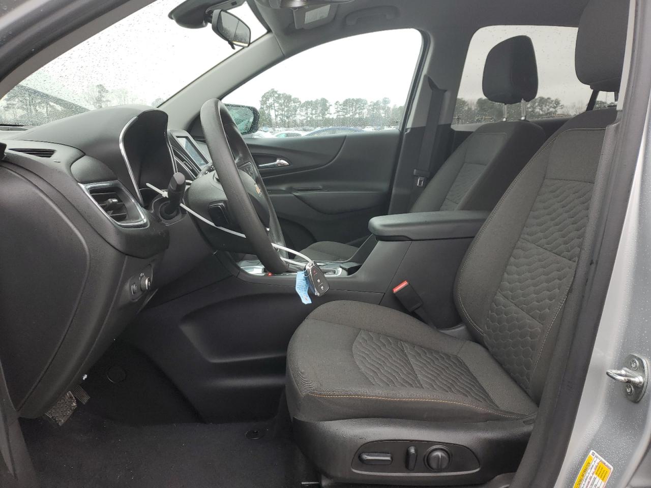 2021 Chevrolet Equinox VIN 3GNAXJEV6ML393044 Copart auction photo, front end / side damage thumbnail 7