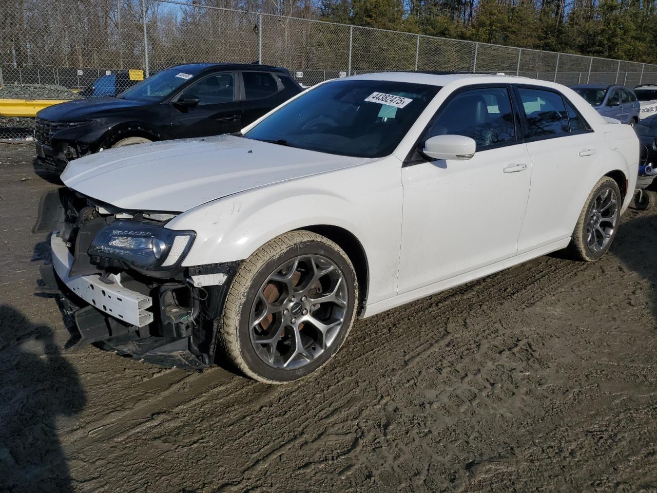 2018 Chrysler 300 VIN 2C3CCABGXJH266762