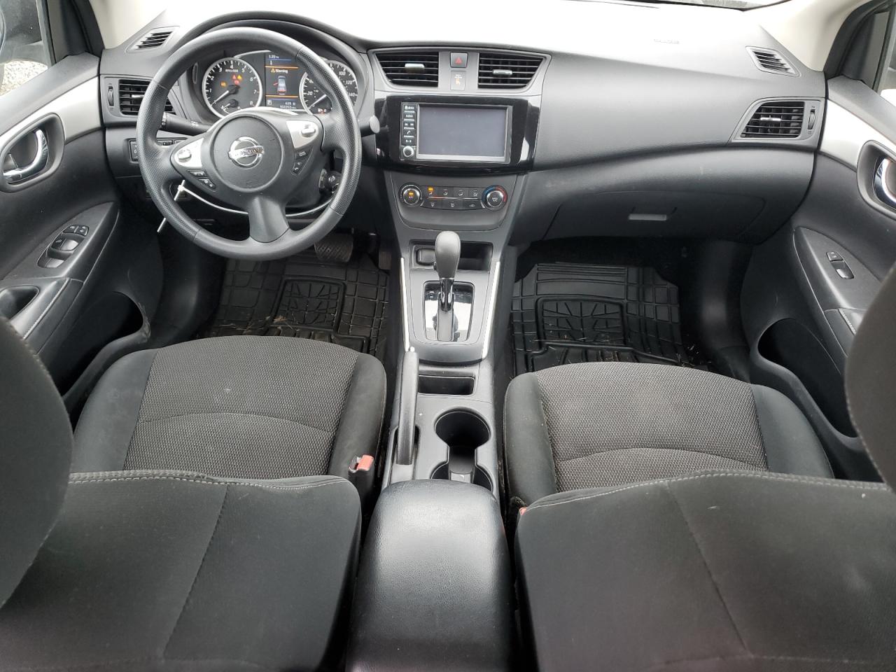 2019 Nissan Sentra VIN 3N1AB7AP1KY261507 Copart auction photo, front end / minor dent/scratches damage thumbnail 8
