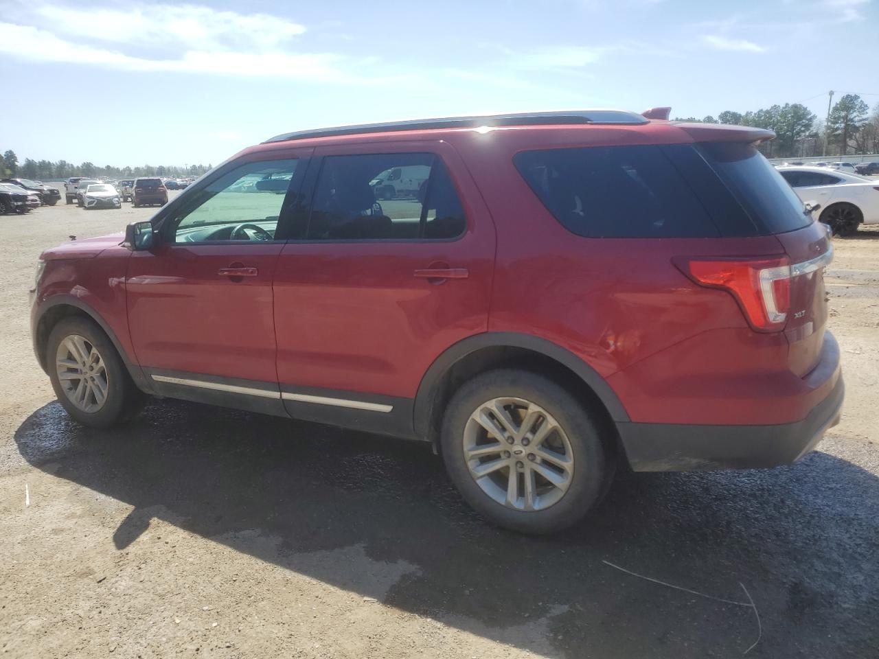 2016 Ford Explorer VIN 1FM5K7D82GGC40415 Copart auction photo, front end / minor dent/scratches damage thumbnail 2