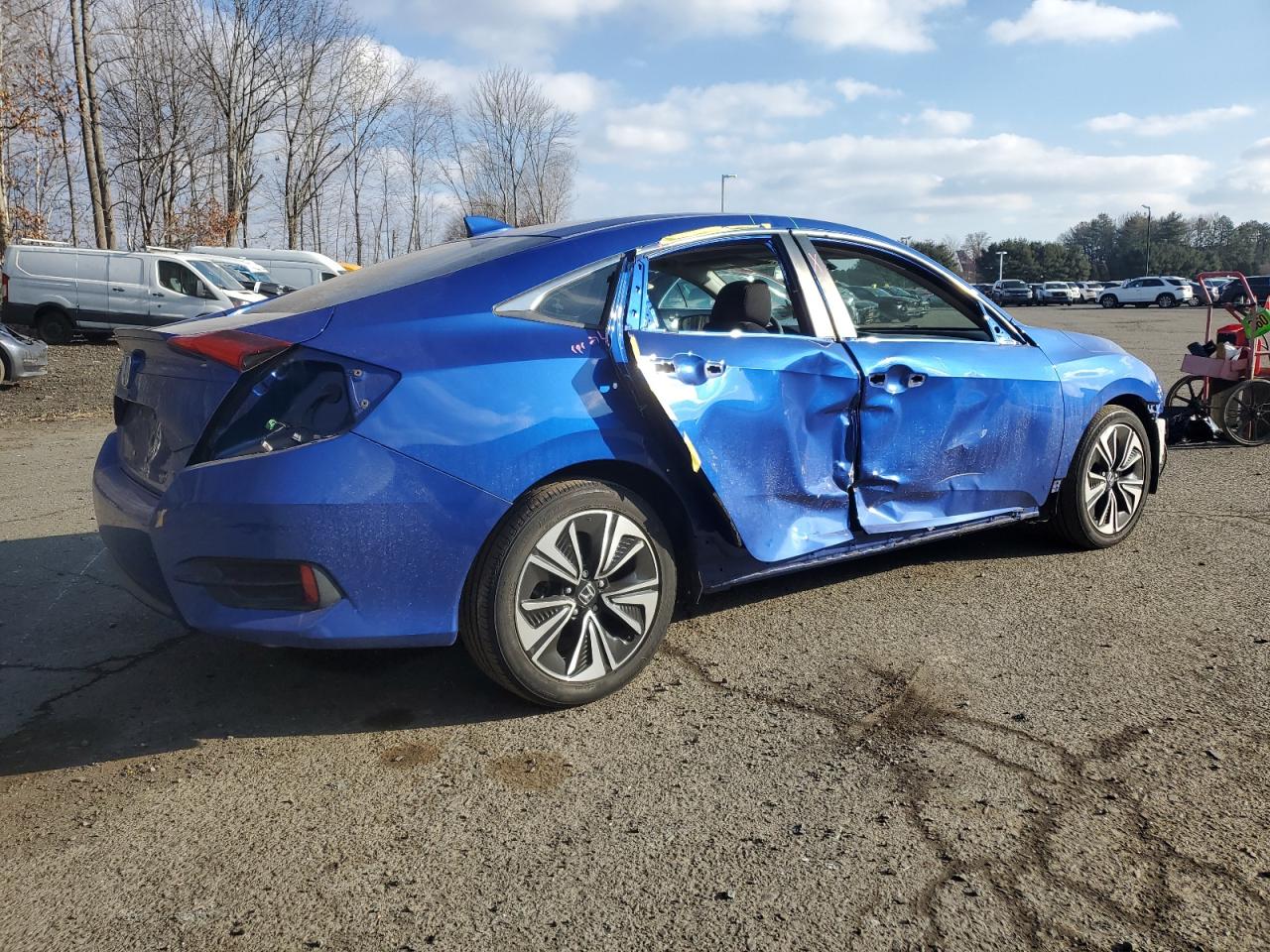 2017 Honda Civic VIN 19XFC1F30HE212022 Copart auction photo, front end / side damage thumbnail 3