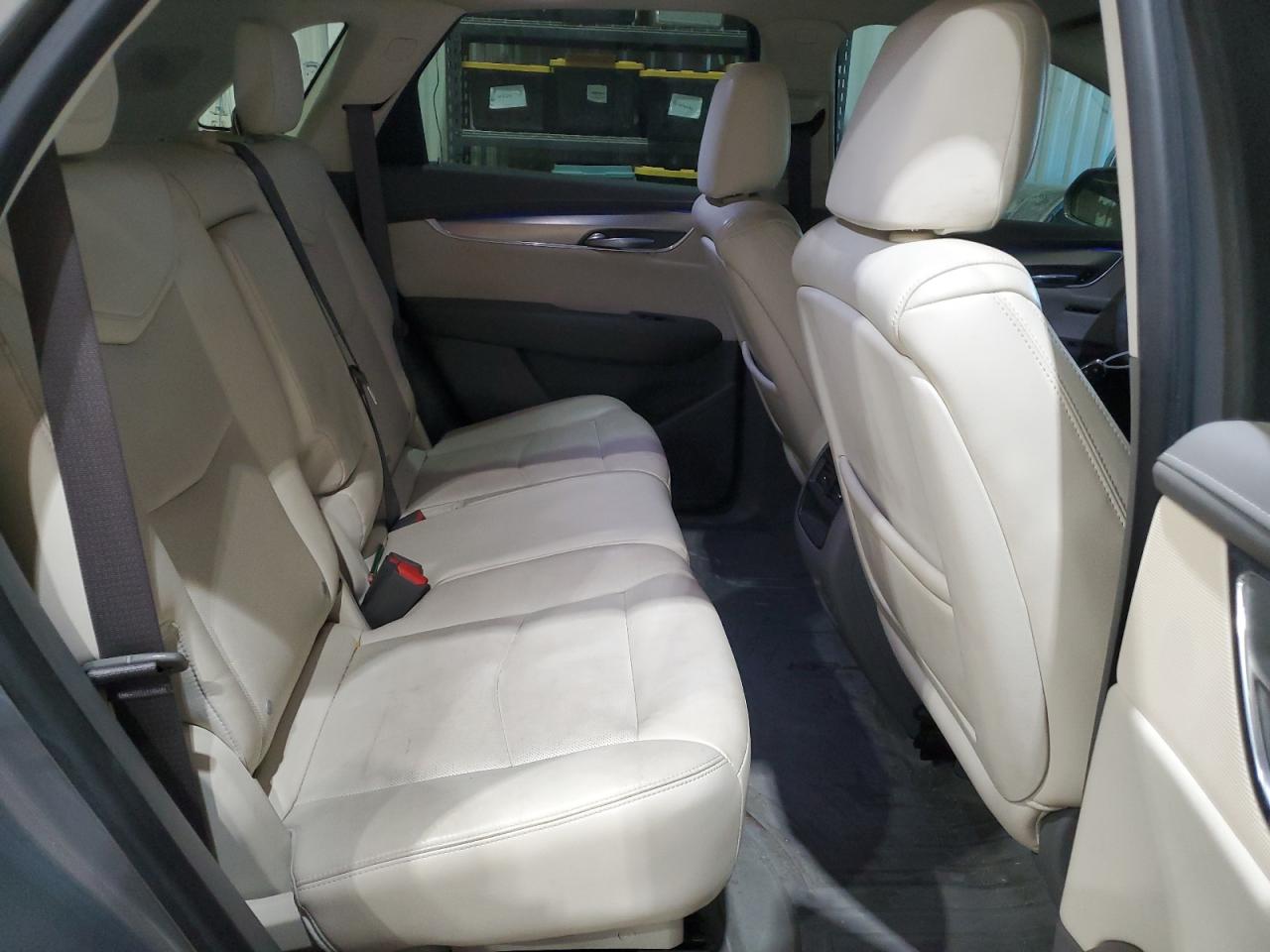 2017 Cadillac XT5 VIN 1GYKNERS7HZ310322 Copart auction photo, front end / minor dent/scratches damage thumbnail 11