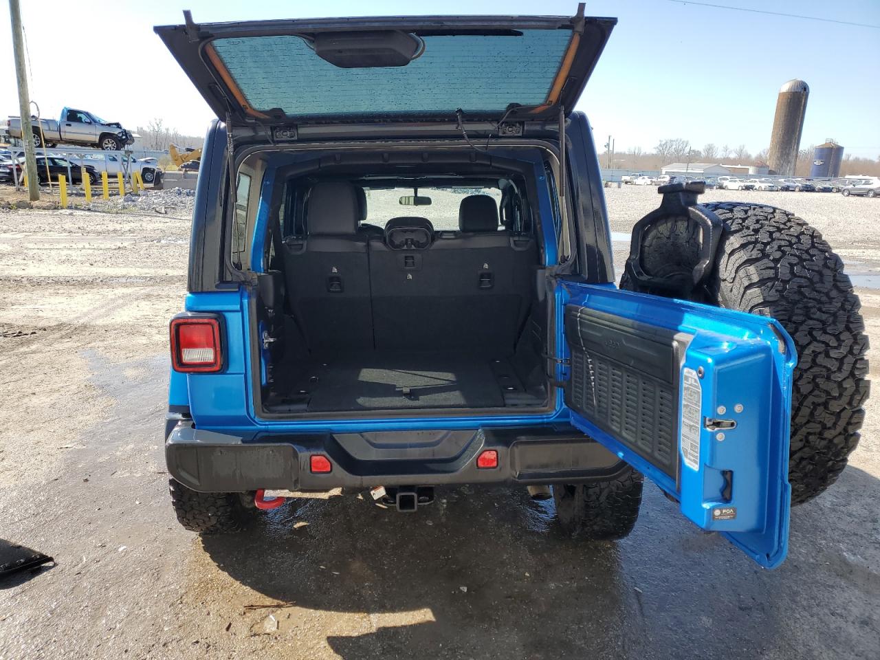 2021 Jeep Wrangler VIN 1C4HJXFN0MW657623 Copart auction photo, front end / undercarriage damage thumbnail 6