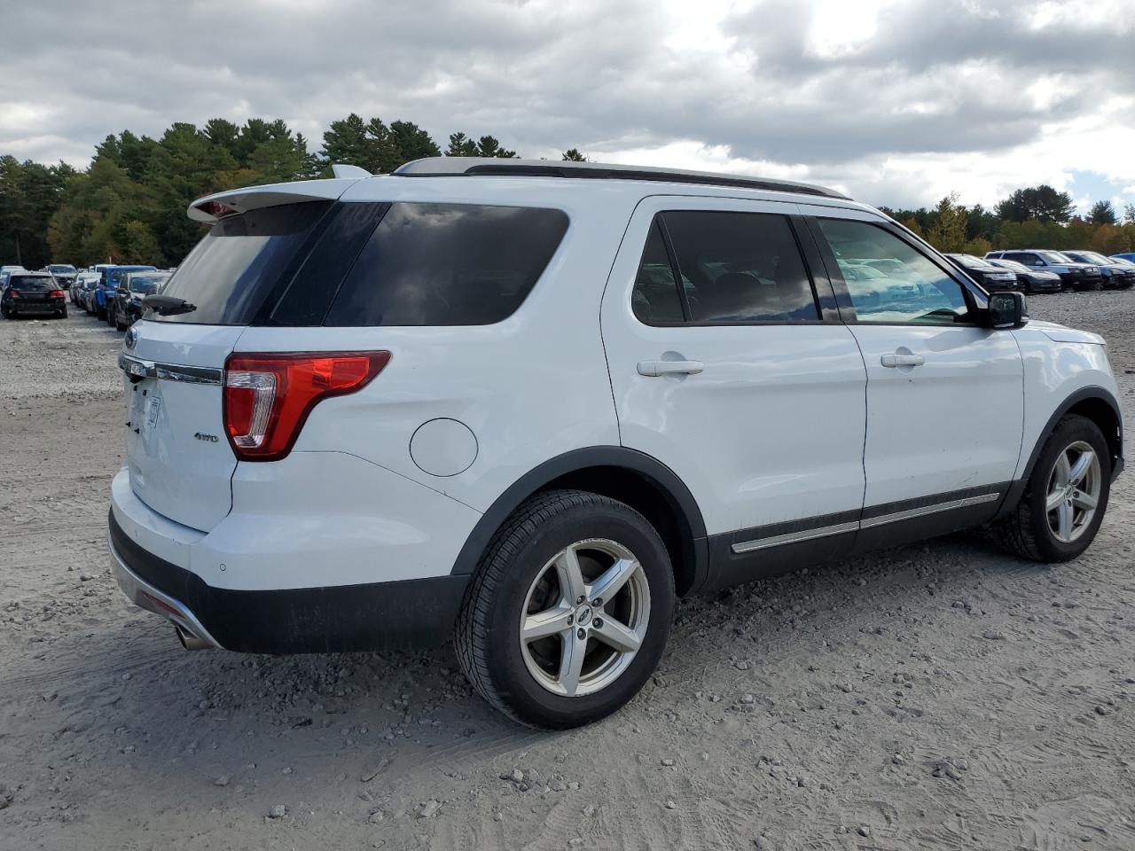 2016 Ford Explorer VIN 1FM5K8D80GGB80866 Copart auction photo, front end damage thumbnail 3