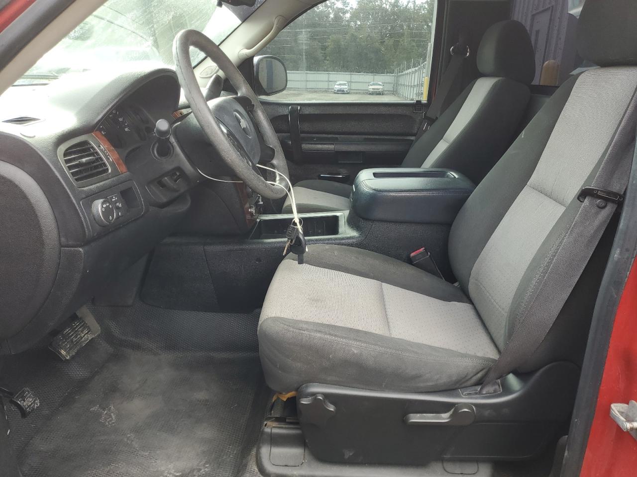 2008 Chevrolet Silverado VIN 1GCEC14X18Z321546 Copart auction photo, front end / rear end damage thumbnail 7