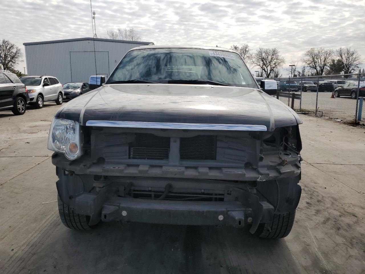 2007 Ford Explorer VIN 1FMEU75E17UA95738 Copart auction photo, front end / rear end damage thumbnail 5