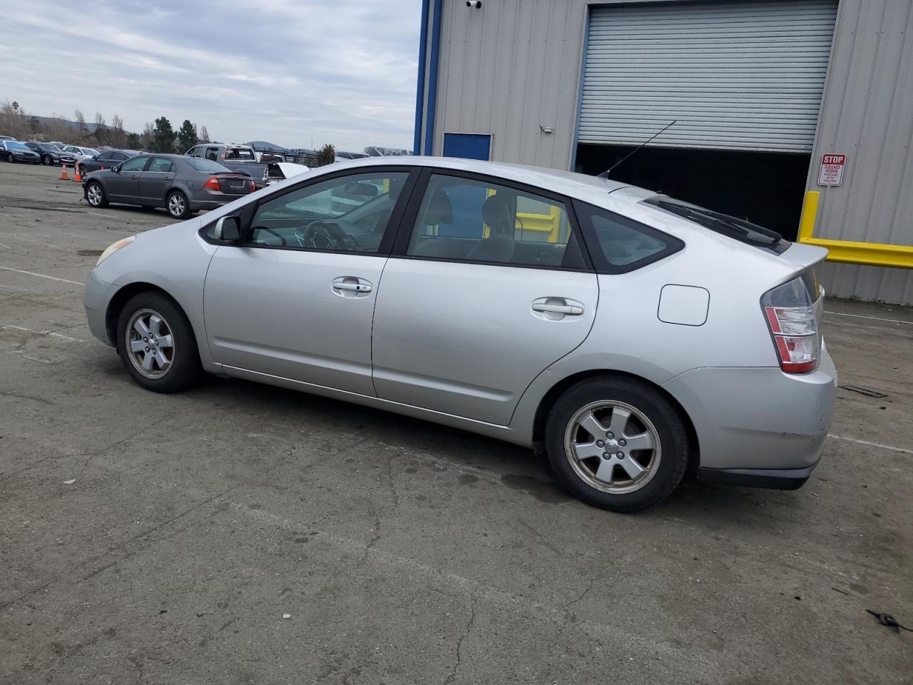 2004 Toyota Prius VIN JTDKB20U140084286 Copart auction photo, mechanical / minor dent/scratches damage thumbnail 2