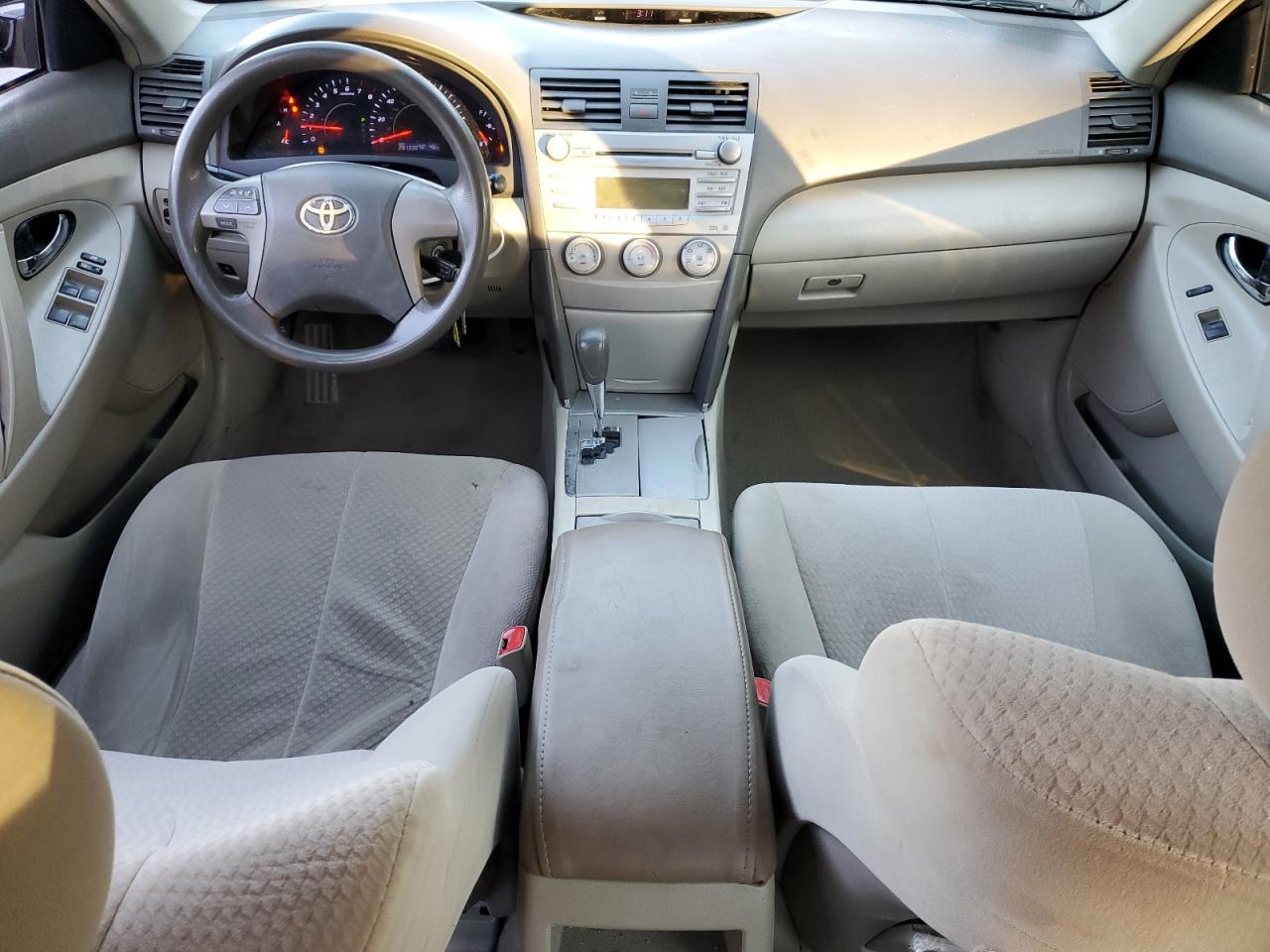 2011 Toyota Camry VIN 4T4BF3EK9BR186332 Copart auction photo, normal wear / minor dent/scratches damage thumbnail 8