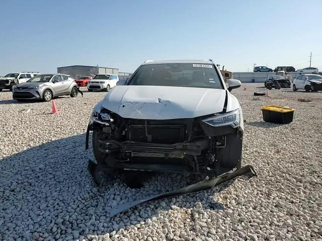 2021 Audi Q3 VIN WA1EECF39M1048200 Copart auction photo, front end / minor dent/scratches damage thumbnail 11